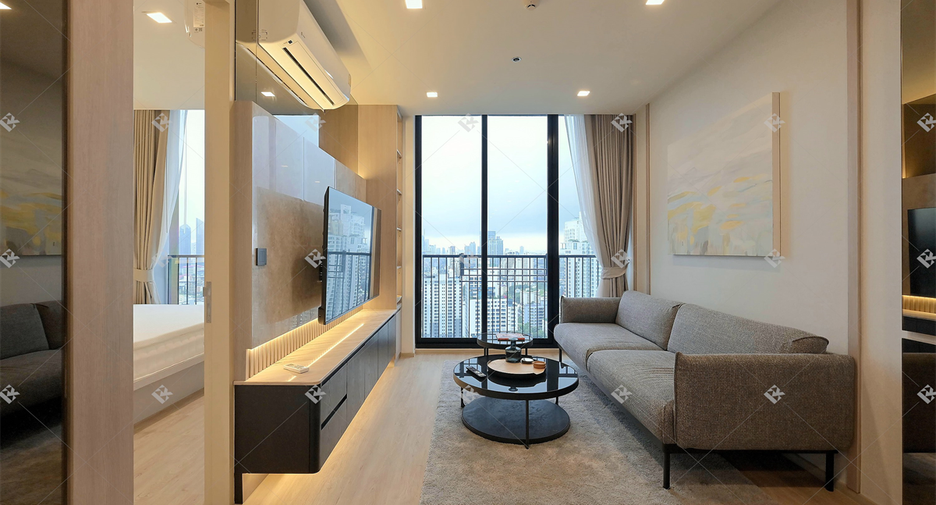 For rent 2 bedrooms condo in Watthana, Bangkok
