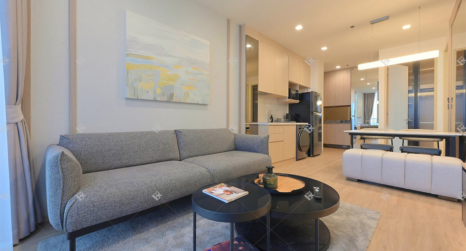 For rent 2 bedrooms condo in Watthana, Bangkok