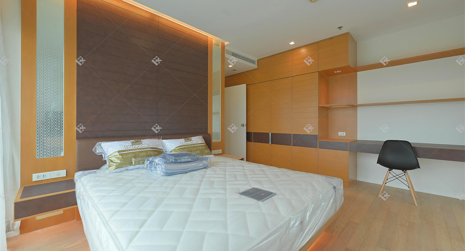 ให้เช่า 2 ห้องนอน คอนโด ใน คลองเตย, กรุงเทพฯ