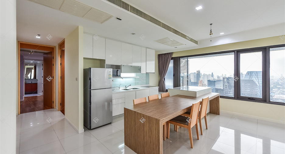 For rent 2 bedrooms condo in Sathon, Bangkok