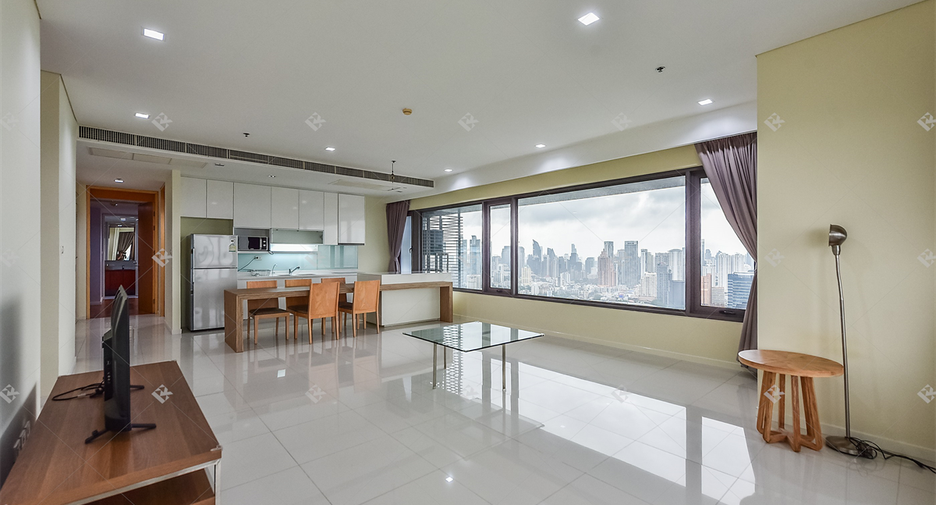 For rent 2 bedrooms condo in Sathon, Bangkok