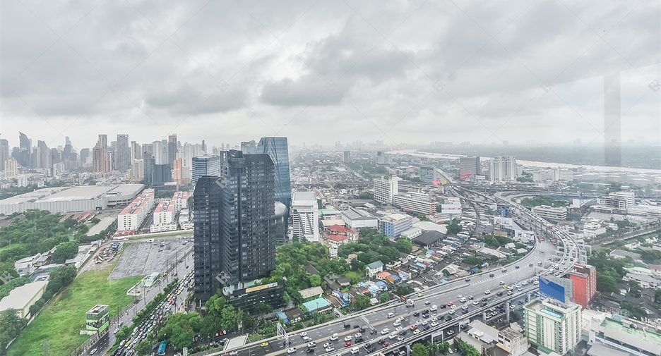 For rent 2 bedrooms condo in Sathon, Bangkok