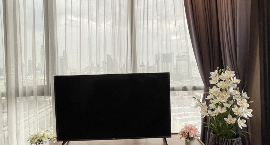 For rent 2 bedrooms condo in Phaya Thai, Bangkok