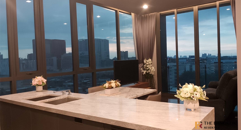 For rent 2 bedrooms condo in Phaya Thai, Bangkok