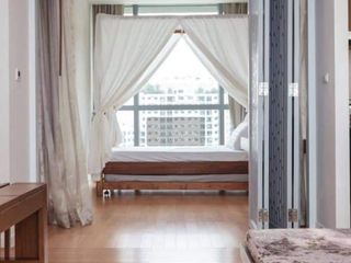 For rent 2 bedrooms condo in Yan Nawa, Bangkok