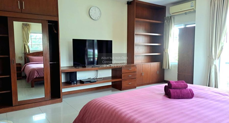 For rent 3 bedrooms townhouse in Mueang Phuket, Phuket