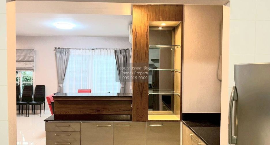 For rent 3 bedrooms house in Pak Kret, Nonthaburi