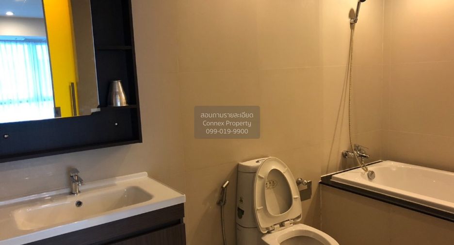 For rent 2 bedrooms condo in Bang Kapi, Bangkok