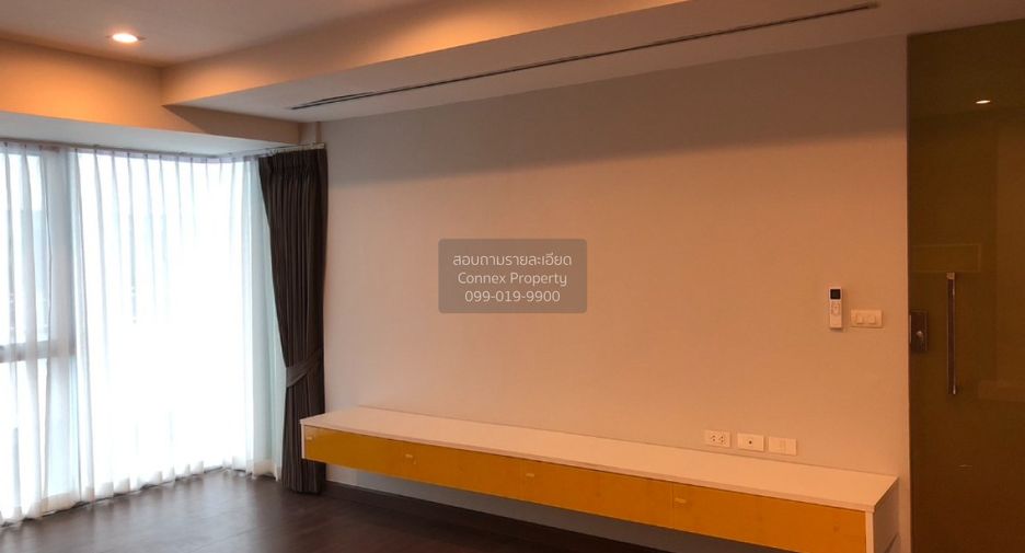 For rent 2 bedrooms condo in Bang Kapi, Bangkok