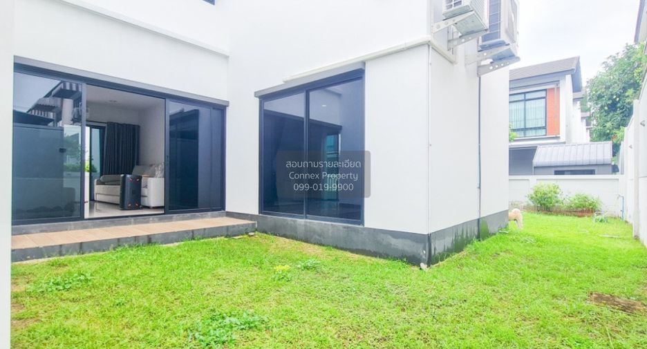 For rent 5 bedrooms house in Khlong Sam Wa, Bangkok