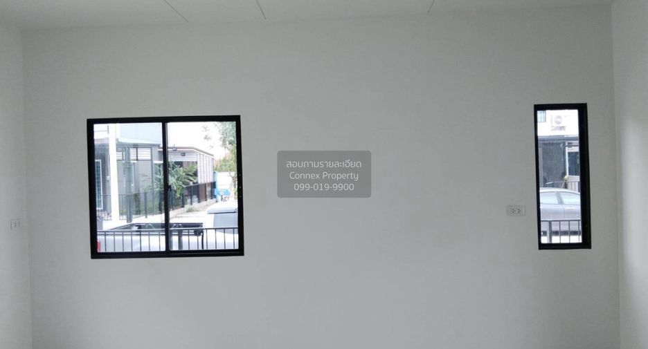 For rent 3 bedrooms townhouse in Nong Khaem, Bangkok