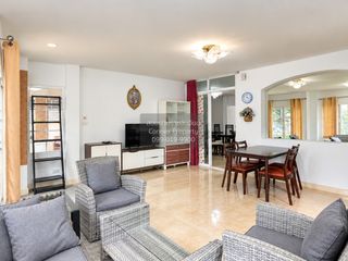 For rent 3 bedrooms house in Mueang Nonthaburi, Nonthaburi