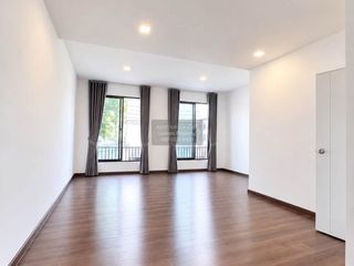For rent 3 bedrooms townhouse in Mueang Nonthaburi, Nonthaburi