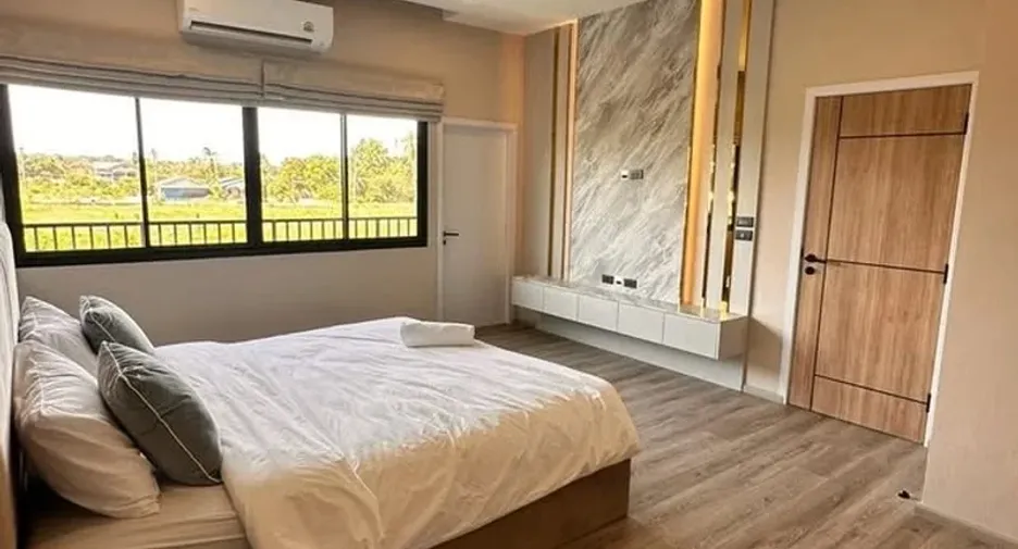 出售 5 卧室 独立屋 在 Huai Yai, 芭提雅