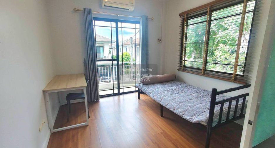 À louer 5 chambres maison à Sai Mai, Bangkok