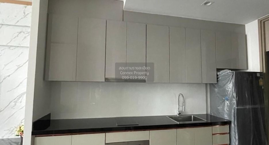 Wohnung zur Miete mit 2 Zimmer in Pathum Wan, Bangkok