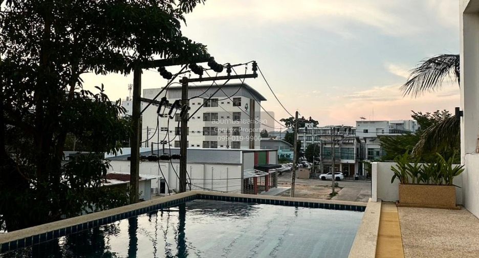 For rent 3 bedrooms condo in Mueang Phuket, Phuket