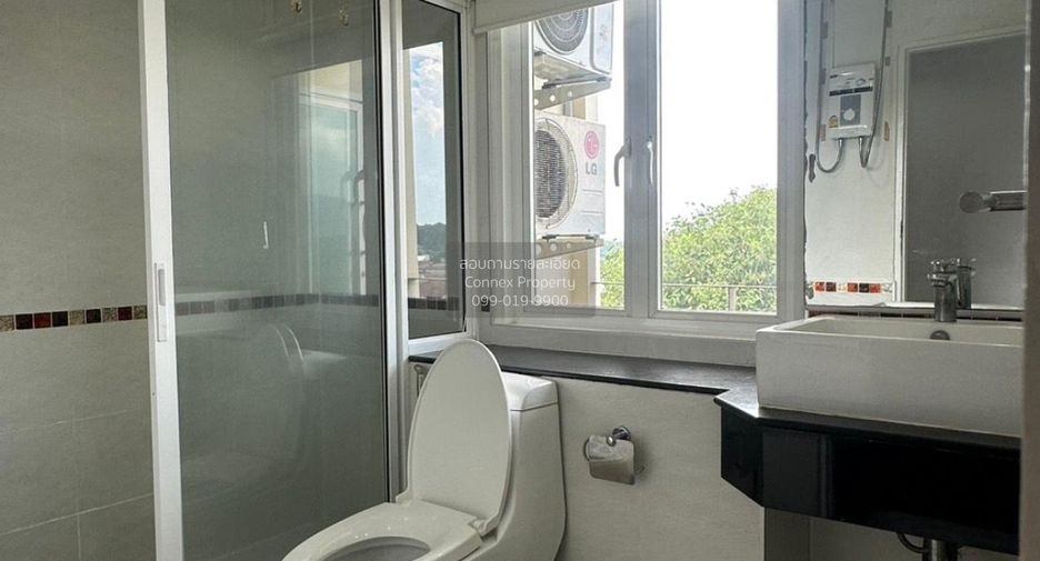 For rent 3 bedrooms condo in Mueang Phuket, Phuket