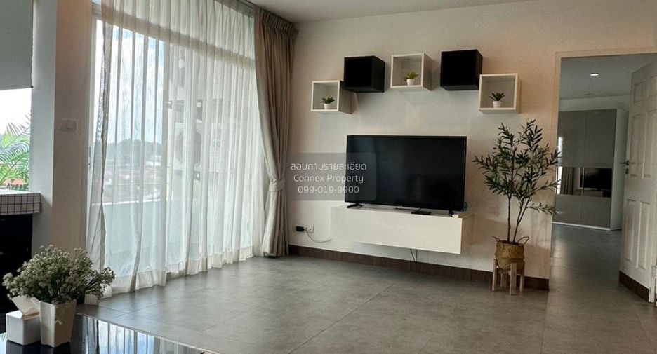 For rent 3 bedrooms condo in Mueang Phuket, Phuket