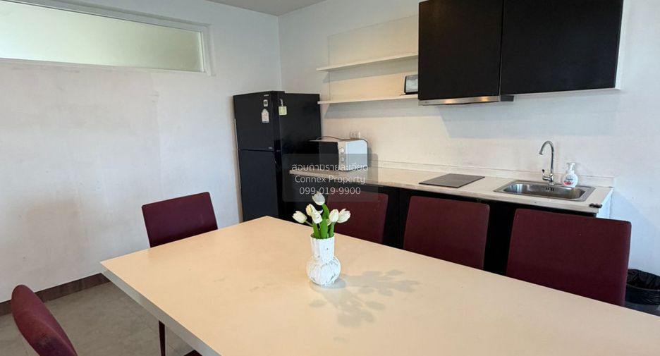 For rent 3 bedrooms condo in Mueang Phuket, Phuket