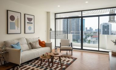 For rent 2 bedrooms condo in Watthana, Bangkok