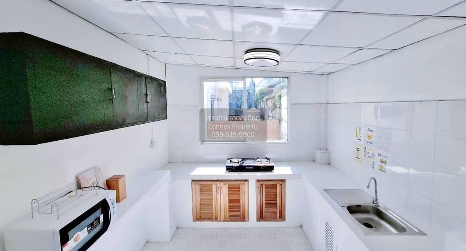 For rent 3 bedrooms townhouse in Mueang Phuket, Phuket
