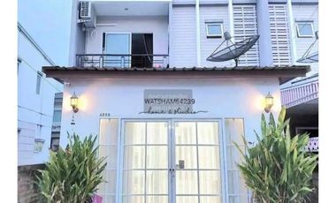 For rent 3 bedrooms townhouse in Mueang Phuket, Phuket