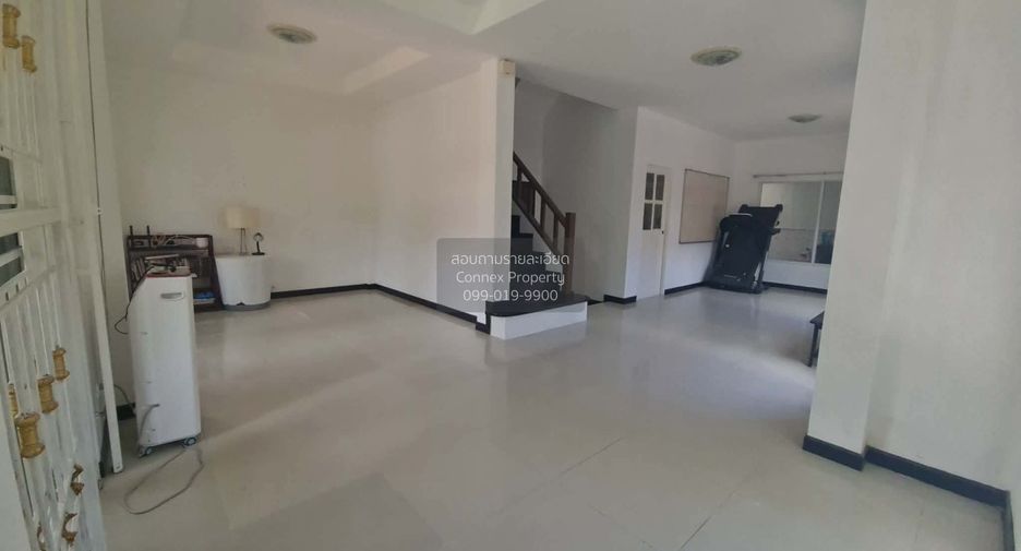 Casa en alquiler de 3 habitaciones en Mueang Phuket, Phuket