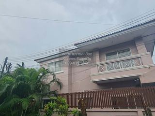 Casa en alquiler de 3 habitaciones en Mueang Phuket, Phuket