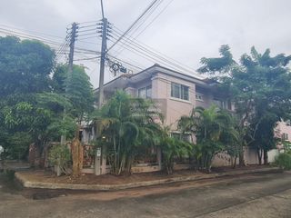 Casa en alquiler de 3 habitaciones en Mueang Phuket, Phuket