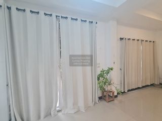 Casa en alquiler de 3 habitaciones en Mueang Phuket, Phuket