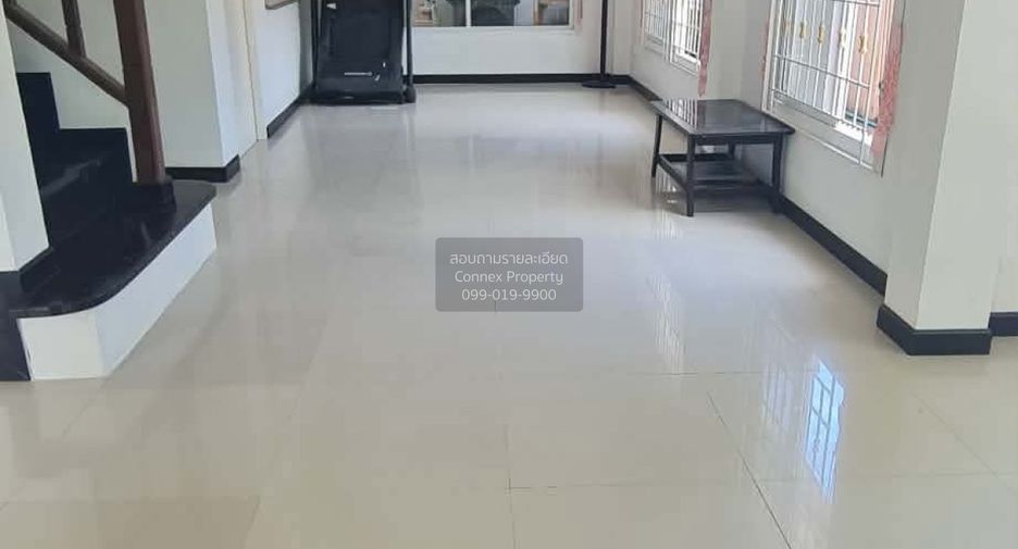 Casa en alquiler de 3 habitaciones en Mueang Phuket, Phuket