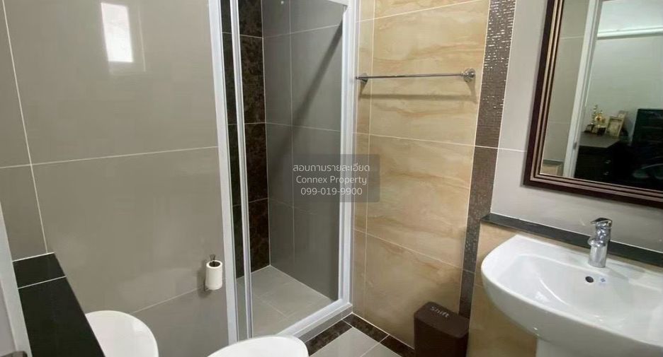For rent 5 bedrooms house in Chom Thong, Bangkok