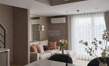 For rent 2 bedrooms condo in Bang Rak, Bangkok