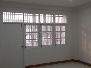 For rent 3 bedrooms retail Space in Suan Luang, Bangkok