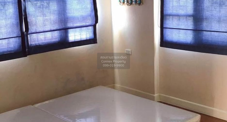 For rent 4 bedrooms house in Saphan Sung, Bangkok