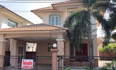 For rent 4 bedrooms house in Saphan Sung, Bangkok