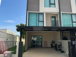 Reihenhaus zur Miete mit 2 Zimmer in Bang Phli, Samut Prakan