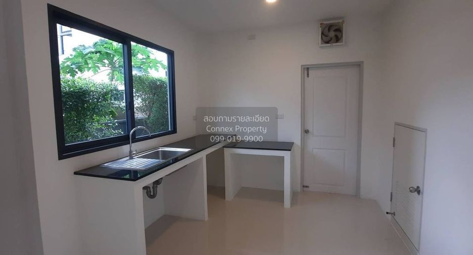 For rent 3 bedrooms house in Don Mueang, Bangkok