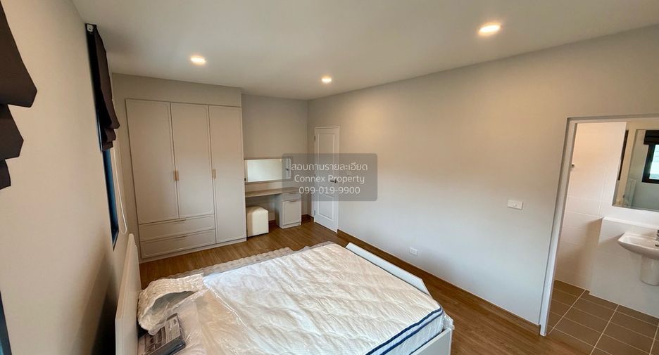 For rent 5 bedrooms house in Don Mueang, Bangkok