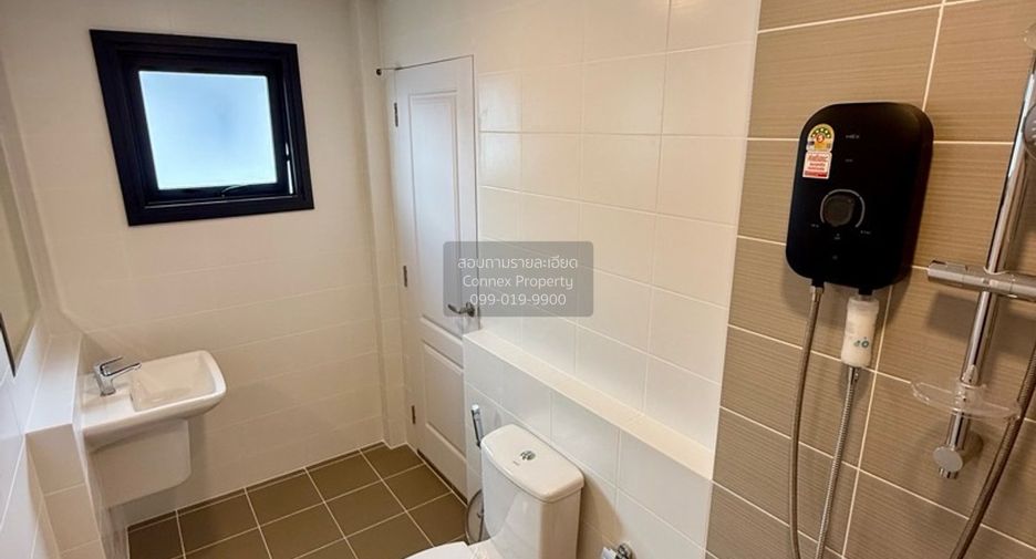 For rent 5 bedrooms house in Don Mueang, Bangkok