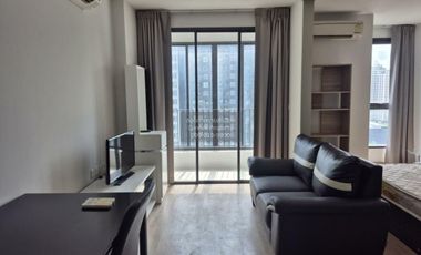 For rent 1 bed condo 
