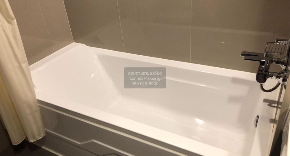 For rent 1 bed condo in Phra Khanong, Bangkok