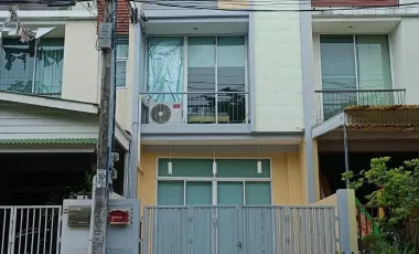 Аренда 3 спальни дом в Ян Наща, Бангкок