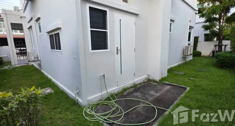 For rent 4 bedrooms house in Bang Phli, Samut Prakan