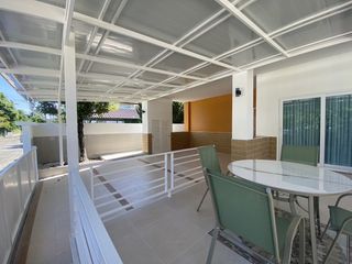 Casa en venta y en alquiler de 3 habitaciones en Saraphi, Chiang Mai