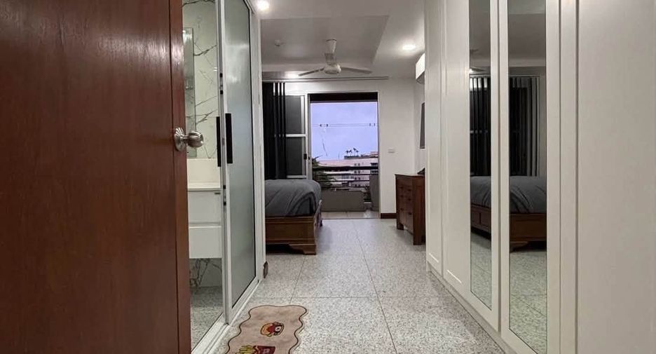 For sale and for rent 2 bedrooms condo in Bang Lamung, Chonburi