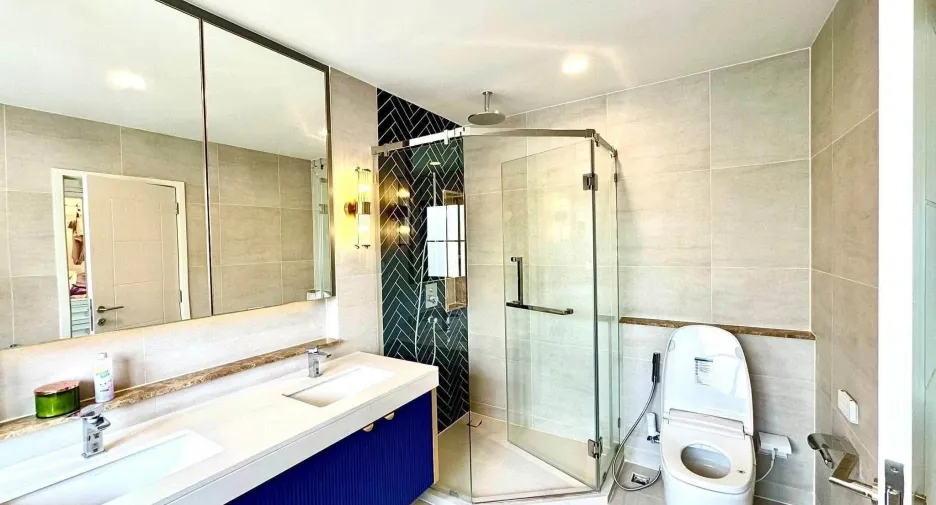 For rent 4 bedrooms house in Bang Phli, Samut Prakan