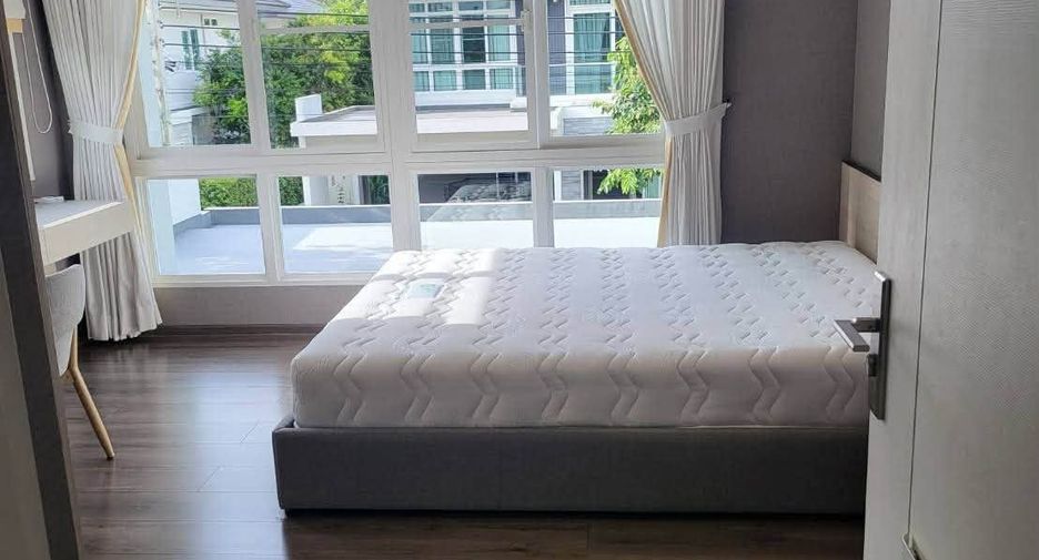 For rent 4 bedrooms house in Bang Phli, Samut Prakan