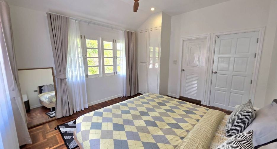 For rent 5 bedrooms villa in Hua Hin, Prachuap Khiri Khan